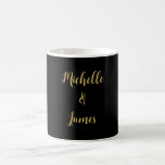 Mug Couleurs Noir & Or Professionnel Tendance Moderne<br><div class="desc">Représentez-vous avec ce design moderne et élégant. Ce modèle peut être personnalisé pour répondre à tous les métiers professionnels.</div>