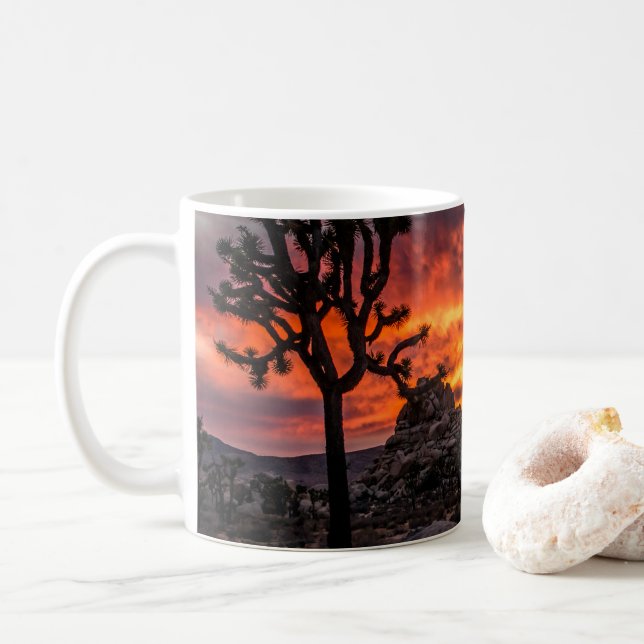Mug Coup de soleil de Joshua Tree (Avec donut)