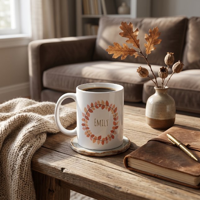 Mug Couronne de feuilles d'automne chaudes avec nom (Warm Autumn Leaf Wreath Name Design Coffee Mug
)
