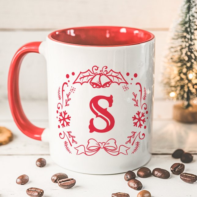 Mug Couronne de Noël Monogramme Hiver Rouge Fêtes (Créateur téléchargé)