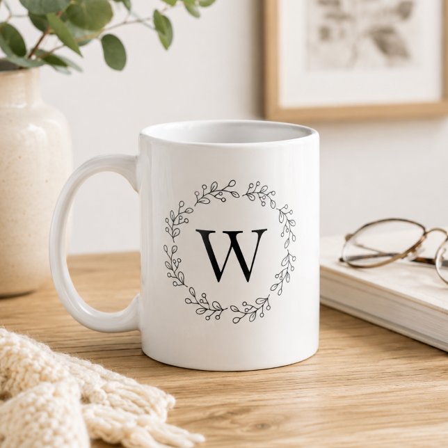 Mug Couronne de vigne délicate monogramme (Créateur téléchargé)