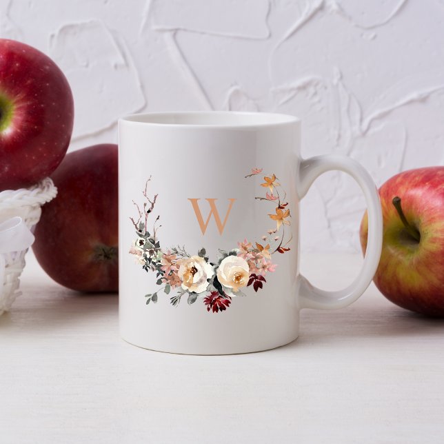 Mug Couronne florale automne avec n'importe quel monog (Personalize with any monogram.)