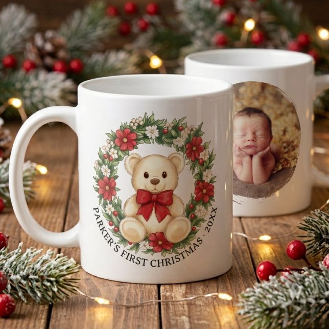 Mug Couronne florale de Teddy Bear pour le premier Noë (Cute Teddy Bear Floral Wreath Baby First Christmas Coffee Mug
)