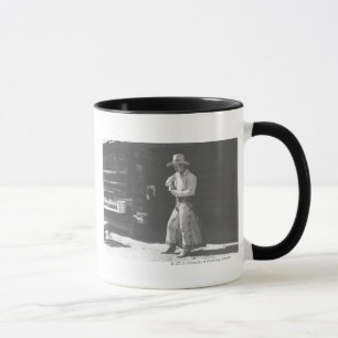 Mug Cowboy mangeant d'un beurre d'arachide Can. de