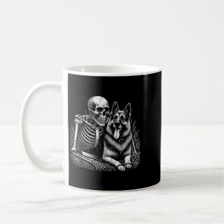 Mug Crâne de squelette drôle avec chien berger alleman