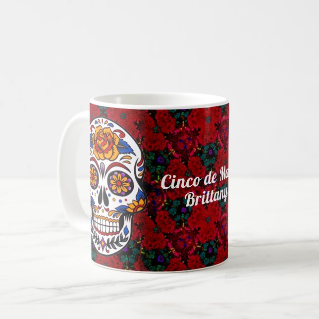 Mug Crâne de sucre Cinco de Mayo Nom floral rouge (Devant gauche)