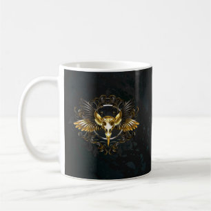 Mug Crâne d'oiseaux dorés sur arrière - plan noir