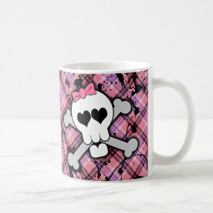 Mug Crâne rose et os croisés avec les coeurs et l'arc