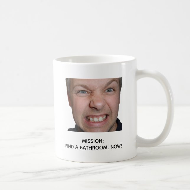 Mug Création de mème drôle de panique aux toilettes po (Droite)