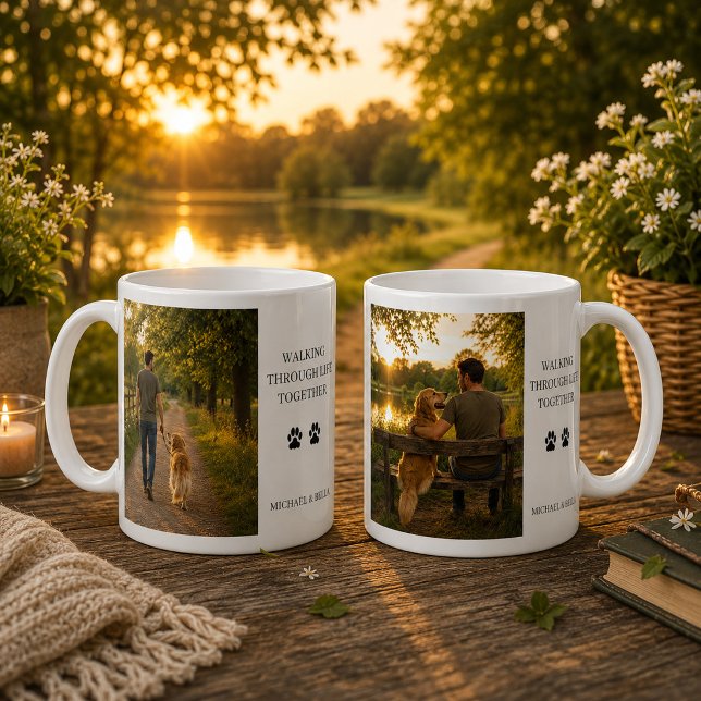Mug Créez votre propre En marchant dans la vie ensembl (Create your own Walking through life togethe photo Coffee Mug. Very nice mug for dog lovers.)