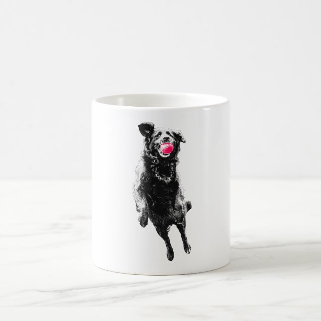 Mug Crimson catch in flight (Centre)