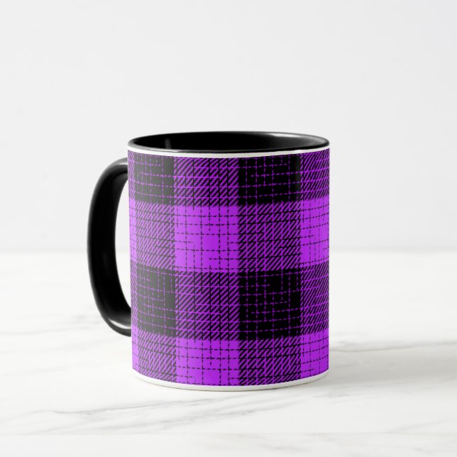 Mug Croisillon à carreaux noir et violet de style buff (Devant gauche)