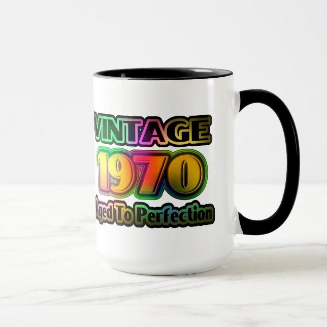 Mug Cru 1970 - Âgé à la perfection (Droite)