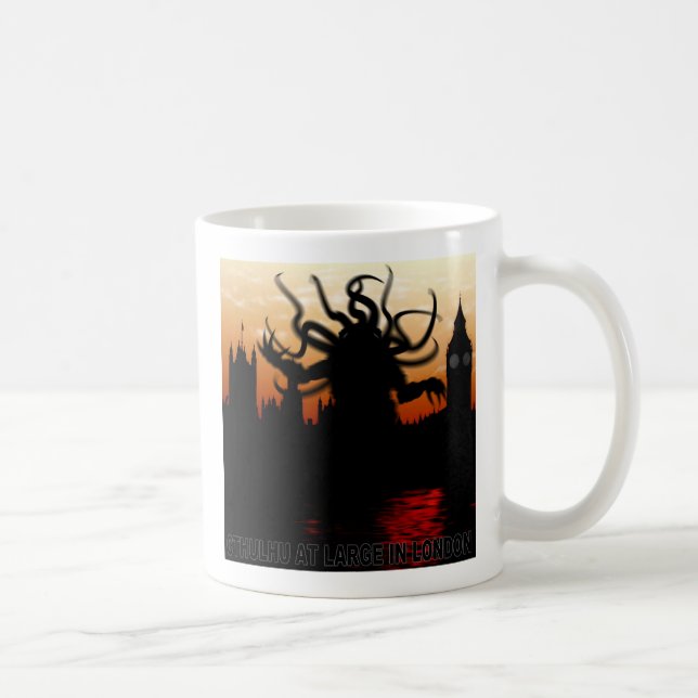 Mug Cthulhu dans son ensemble à Londres (Droite)
