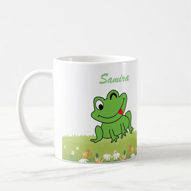Mug Cute Happy Frog assis sur l'herbe Nom initial (Gauche)