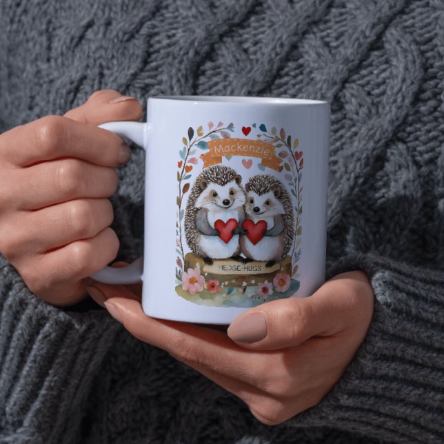 Mug Cute Hedgehogs Hedgehugs Valentines personnalisées (Cute Hedgehogs Hedgehugs personalized Valentines Coffee Mug by Ricaso Add your own name )