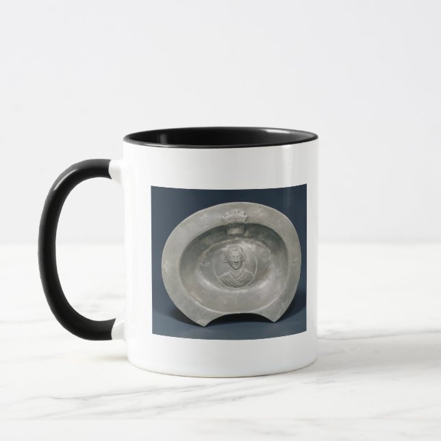 Mug Cuvette de saignement, Français, XVème siècle, (Gauche)