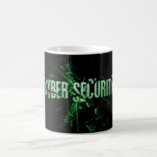 Mug Cyber sécurité | Typographie en verre cassé vert (Centre)