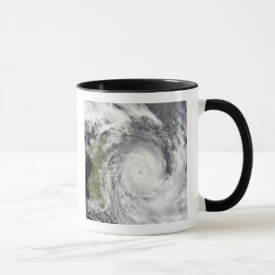 Mug Cyclone tropical Gael au large de Madagascar 2