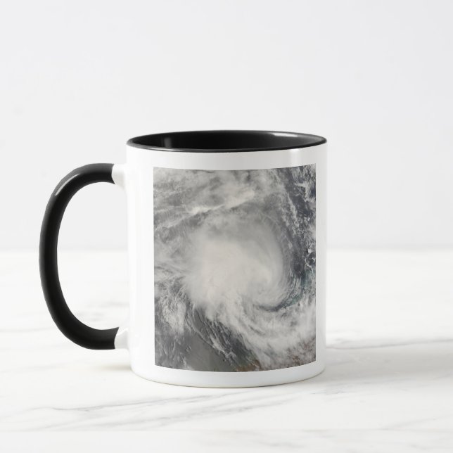 Mug Cyclone tropical Nicholas approchant l'Australie (Gauche)