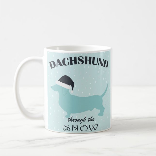 Mug Dachshund à travers la neige drôle Noël (Gauche)
