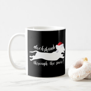 Mug Dachshund à travers la neige Fêtes de Noël