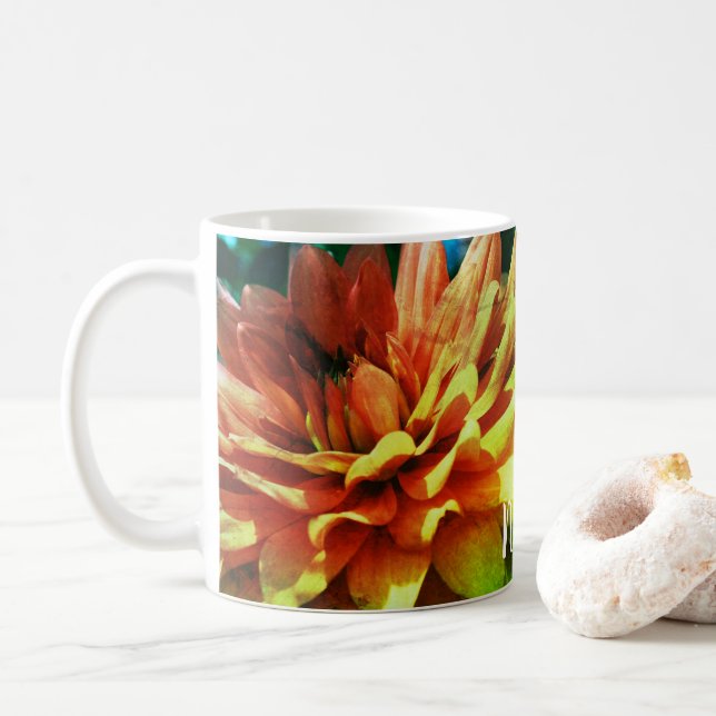 Mug Dahlia Flower Art personnalisé (Avec donut)