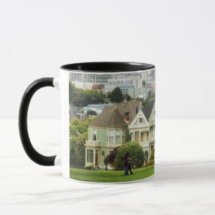 Mug Dames peintes, maisons victoriennes et horizon