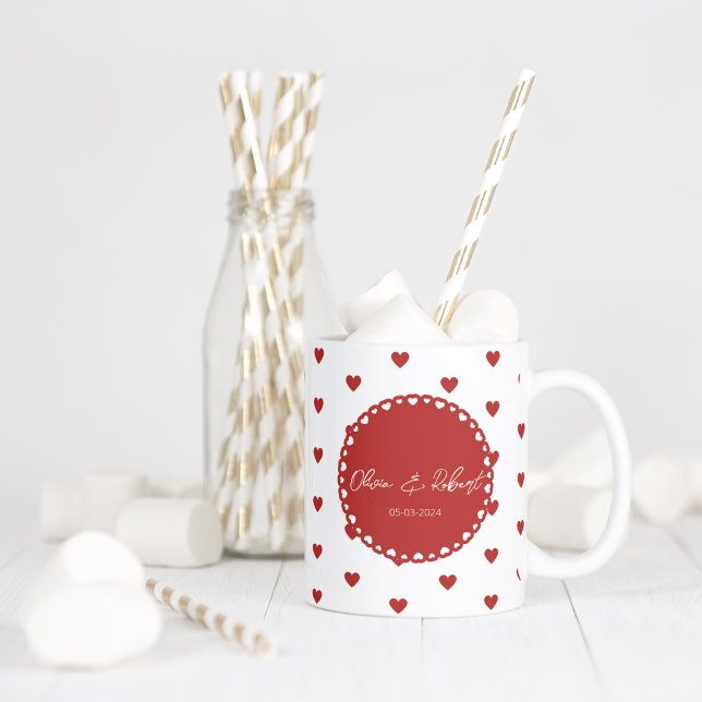 Mug d'amour personnalisé - Coeurs, noms et date (Créateur téléchargé)
