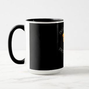 Mug Dans le Not Yelling I'm Projecting Actress