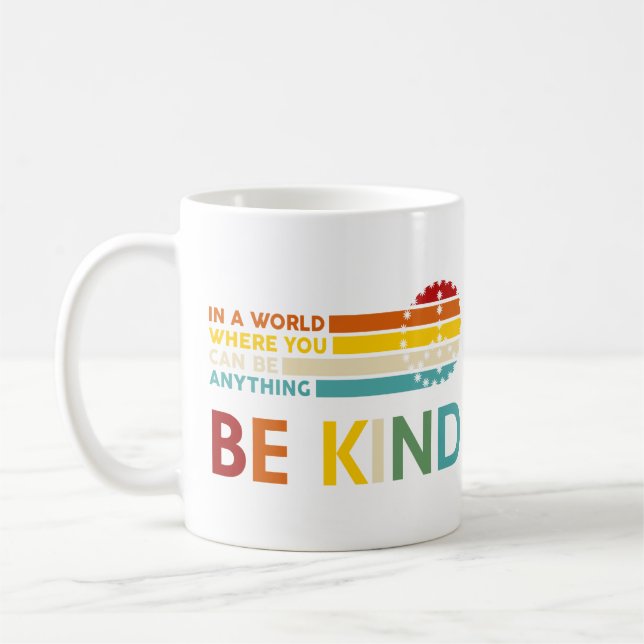 Mug Dans un monde où l'on peut être n'importe quoi (Gauche)