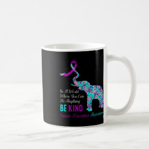 Mug Dans Un Monde Soyez Sérieux Soutien À La Préventio