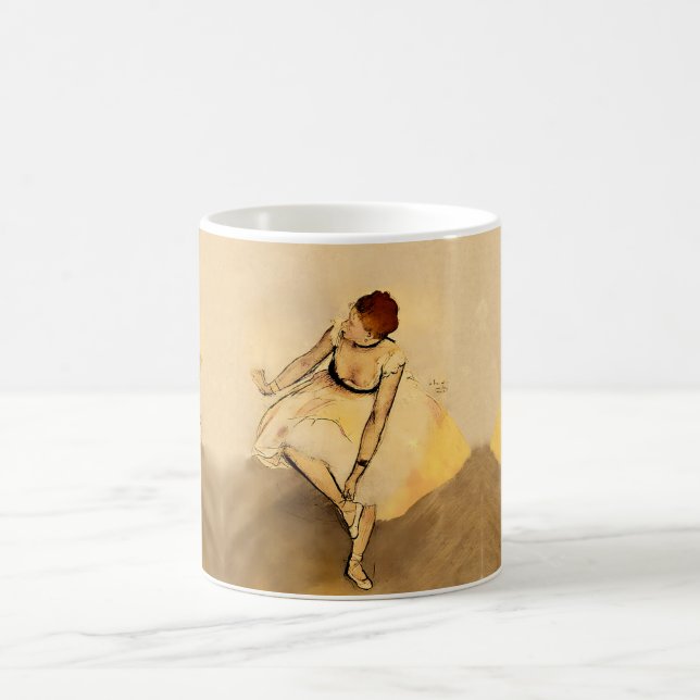 Mug Danseuse Réglage De Sa Chaussure, Degas Art (Centre)
