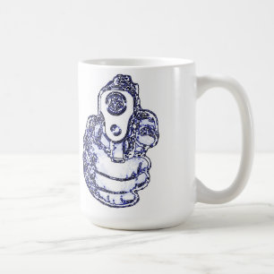 Mug d'armes à feu pointé