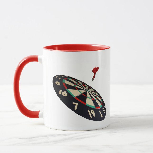 Mug Dart En Vol Vers Bullseye, (Gauche)
