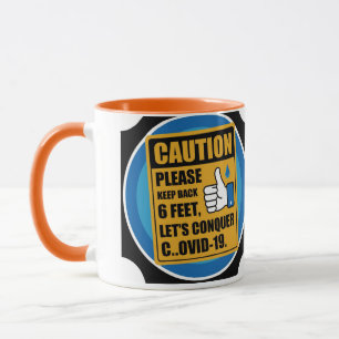 Mug de café à désordre social - Retournez 6 pieds,