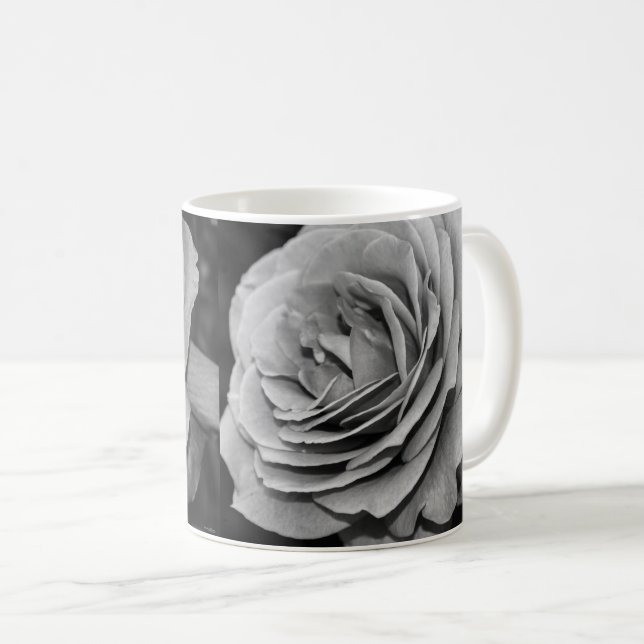 Mug de café à la rose noire et blanche (Devant droit)