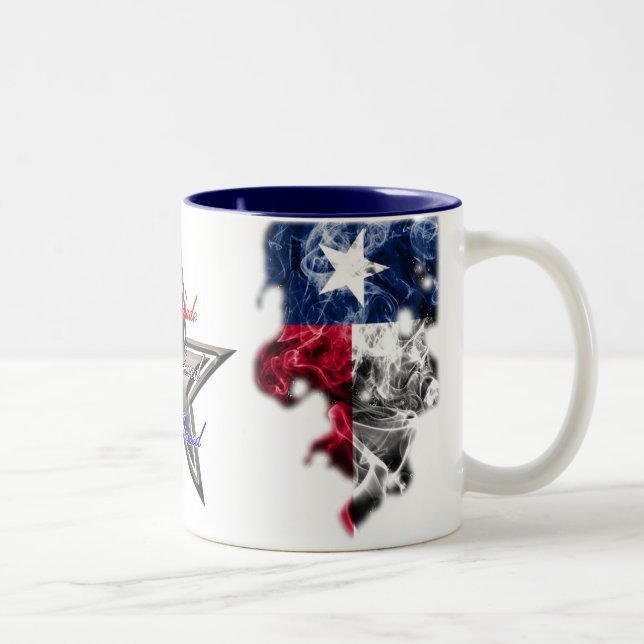 Mug de café à levage de Texas, fait par Dieu et sa (Droit)