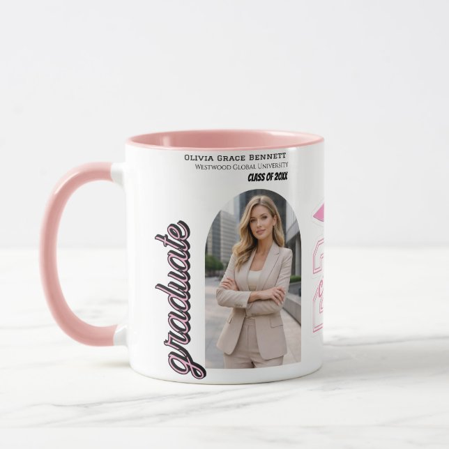 Mug de café de fin d'études Black & Pink 2026 Cade (Gauche)