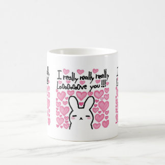 Mug de café de la Saint-Valentin avec un lapin mig