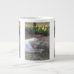 Mug de café géant du Labrador jaune