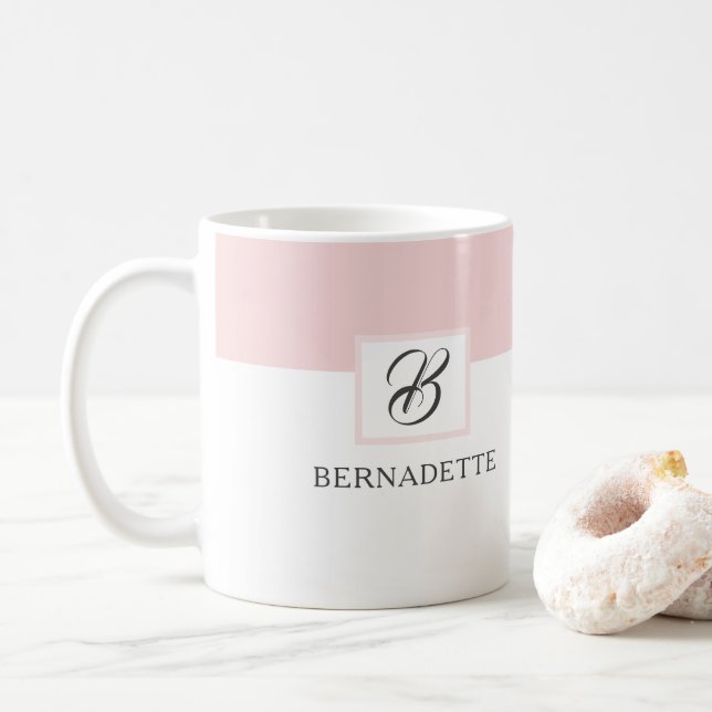 Mug de café monogramme rose | Feminine Elegant Bla (Avec donut)