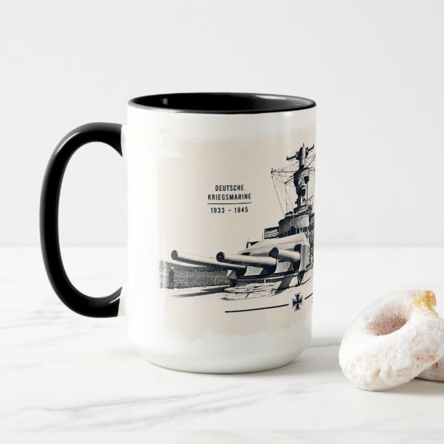 Mug de cuirassé Deutschland (Avec donut)