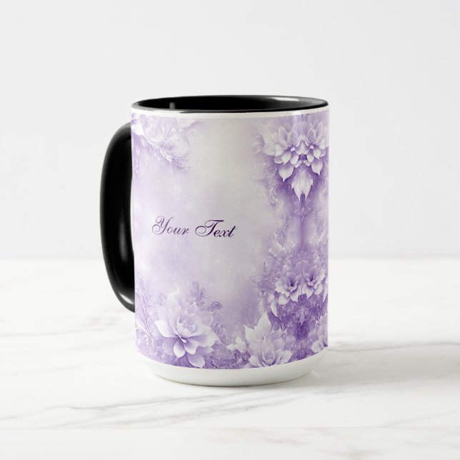 Mug de fleurs blanches violettes (Devant gauche)