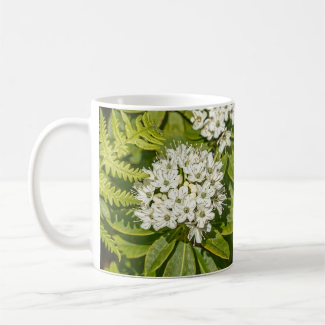 Mug de fleurs de thé du Labrador (Gauche)
