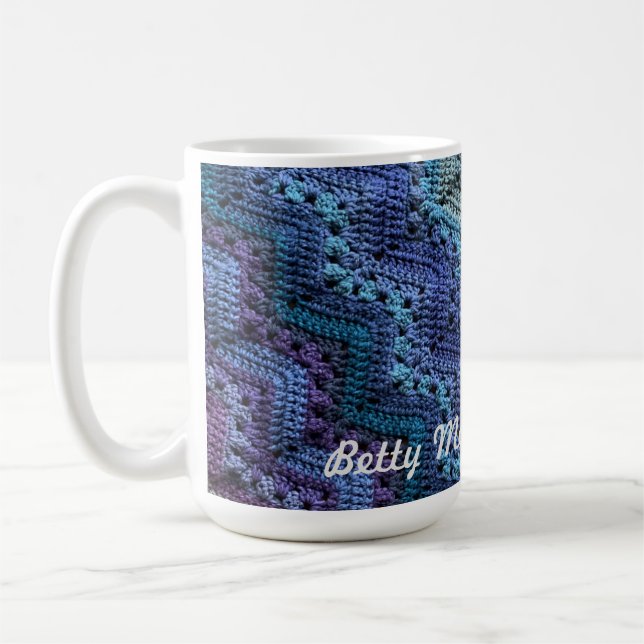 Mug de lancement de chunky de 6 jours par Betty Mc (Gauche)