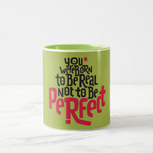 Mug de lettrage vectoriel motivationnel