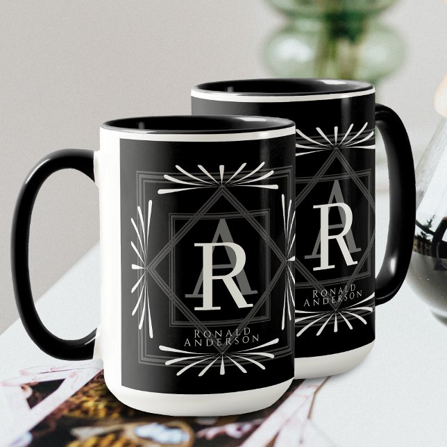 Mug de monogramme noir à cadre élégant (Elegant Stylish Monogram Design. Suitable as male's gift.)