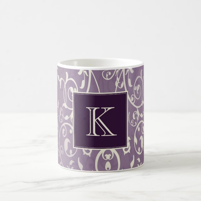 Mug de monogramme pourpre élégant (Centre)