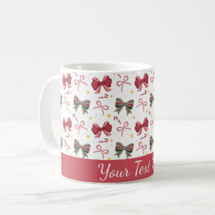 Mug de Noël personnalisé avec rubans rouges et ver